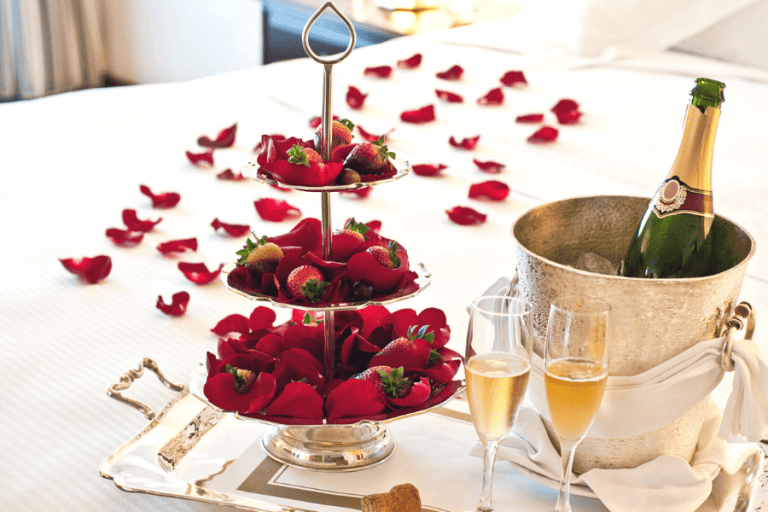 wedding night room decorations