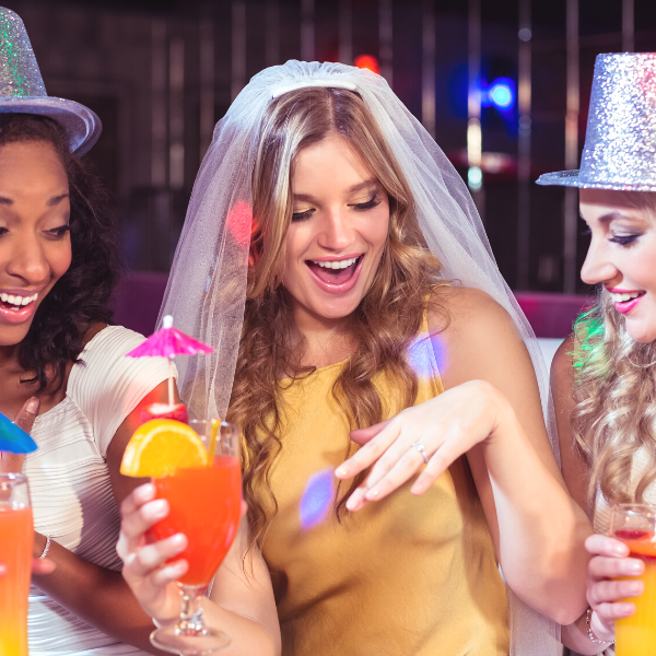 How To Throw A Bachelorette Party On A Budget
